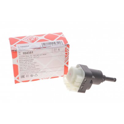 Переключатель стоп-сигнала (електрический) Volkswagen Golf 5 / Фольксваген Гольф 5 2003-2009 104351 FEBI (Германия)