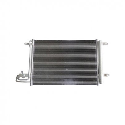 Радіатор кондиціонера Volkswagen Golf 5 / Фольксваген Гольф 5 2003-2009 667003 ERA (Італія)