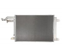 Радиатор кондиционера Volkswagen Golf 5 / Фольксваген Гольф 5 2003-2009 DCN32032 DENSO (Япония)