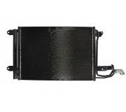 Радіатор кондиціонера Volkswagen Golf 5 / Фольксваген Гольф 5 2003-2009 KTT110024 THERMOTEC (Польща)
