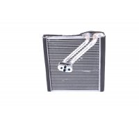 Випарник кондиціонера (245x237x52) Volkswagen Golf 5 / Фольксваген Гольф 5 2003-2009 92371 NISSENS (Данія)