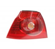 Фонарь задний левый Volkswagen Golf 5 / Фольксваген Гольф 5 2003-2009 11-0400-01-2 TYC (Тайвань)
