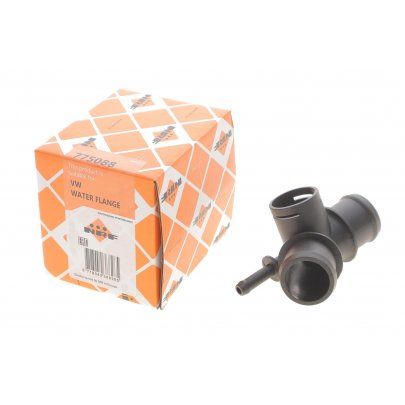 Фланець системи охолодження (кількість виходів: 4 шт) Volkswagen Golf 5 / Фольксваген Гольф 5 2003-2009 775088 NRF (Нідерланди)