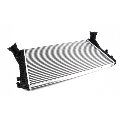 Радиатор интеркулера (406x615x32мм) Volkswagen Golf 5 / Фольксваген Гольф 5 2003-2009 0017A3 PROFIT (Чехия)