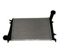 Радиатор интеркулера (401x617x32мм) Volkswagen Golf 5 / Фольксваген Гольф 5 2003-2009 11450610301 VIKA (Тайвань)