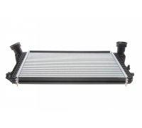 Радиатор интеркулера (406x615x32мм) Volkswagen Golf 5 / Фольксваген Гольф 5 2003-2009 58004227 VAN WEZEL (Бельгия)