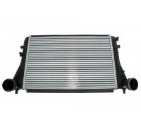 Радиатор интеркулера (406x615x32мм) Volkswagen Golf 5 / Фольксваген Гольф 5 2003-2009 818795 VALEO (Франция)