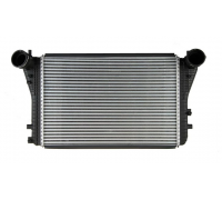 Радиатор интеркулера (406x615x32мм) Volkswagen Golf 5 / Фольксваген Гольф 5 2003-2009 96715 NISSENS (Дания)