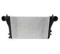 Радиатор интеркулера (406x615x32мм) Volkswagen Golf 5 / Фольксваген Гольф 5 2003-2009 CI83000S MAHLE (Австрия)