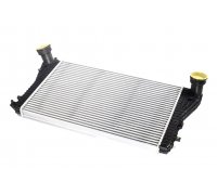 Радиатор интеркулера (406x615x32мм) Volkswagen Golf 5 / Фольксваген Гольф 5 2003-2009 TP.15.96.715 TEMPEST (Тайвань)