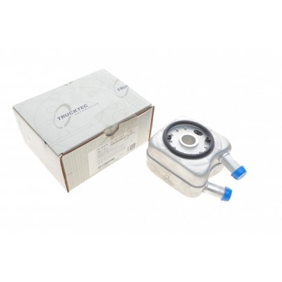 Радиатор масляный / теплообменник (56x92x92) Volkswagen Golf 5 / Фольксваген Гольф 5 2.0SDI 2003-2009 07.18.034 TRUCKTEC (Германия)