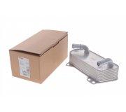 Радиатор масляный / теплообменник (46x75x190) Volkswagen Golf 5 / Фольксваген Гольф 5 2.0TDI 2003-2009 CLC151000S MAHLE (Австрия)