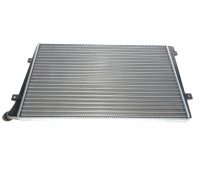 Радиатор охлаждения (650x408x32мм) Volkswagen Golf 5 / Фольксваген Гольф 5 1.9TDI 2003-2009 11210767101 VIKA (Тайвань)