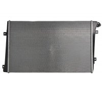 Радиатор охлаждения (406x650x24мм) Volkswagen Golf 5 / Фольксваген Гольф 5 2003-2009 53813 NRF (Нидерланды)