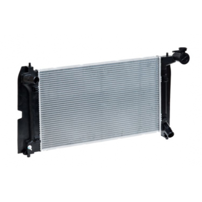 Радиатор охлаждения (650x415x23мм) Volkswagen Golf 5 / Фольксваген Гольф 5 1.4 / 1.6 (бензин) 2003-2009 64A473-KY KOYORAD (Япония)