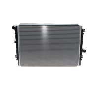 Радиатор охлаждения (440x650x34мм) Volkswagen Golf 5 / Фольксваген Гольф 5 2003-2009 735629 VALEO (Франция)