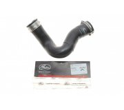 Патрубок інтеркулера (OE: 7L6145738A) Volkswagen Touareg 2 / Фольксваген Туарег 2 2010-2018 09-0302 GATES (Бельгія)