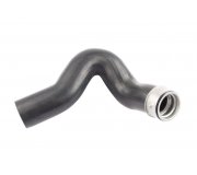 Патрубок интеркулера (OE: 7L6145738A) Volkswagen Touareg 2 / Фольксваген Туарег 2 2010-2018 A1711370 BOGAP (Германия)