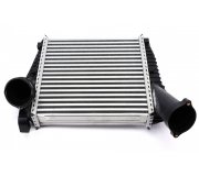 Радіатор інтеркулера лівий (50x288x300мм) Volkswagen Touareg 2 / Фольксваген Туарег 2 3.0 V6 TDI 2010-2018 30178 NRF (Нідерланди)