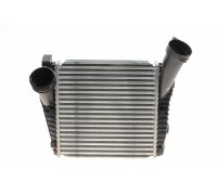 Радиатор интеркулера правый (50x277x290мм) Volkswagen Touareg 2 / Фольксваген Туарег 2 3.0 V6 TDI 2010-2018 30293 NRF (Нидерланды)