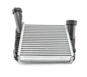 Радіатор інтеркулера лівий (50x277x290мм) Volkswagen Touareg 2 / Фольксваген Туарег 2 3.0 V6 TDI 2010-2018 818814 VALEO (Франція)