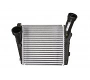 Радіатор інтеркулера правий (50x288x300мм) Volkswagen Touareg 2 / Фольксваген Туарег 2 3.0 V6 TDI 2010-2018 96611 NISSENS (Данія)