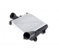 Радіатор інтеркулера лівий (50x277x290мм) Volkswagen Touareg 2 / Фольксваген Туарег 2 3.0 V6 TDI 2010-2018 VNA4234 AVA (Нідерланди)