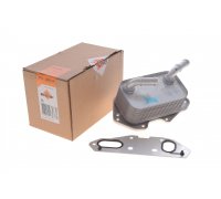 Радиатор масляный / теплообменник (79x141x61мм) Volkswagen Touareg 2 / Фольксваген Туарег 2 3.0 V6 TSI Hybrid 2010-2018 31205 NRF (Нидерланды)