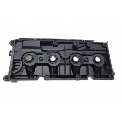 Крышка клапанов VW Touran II / Фольксваген Туран 2 1.6TDI / 2.0TDI 2015- 11031811801 VIKA (Тайвань)