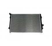 Радиатор охлаждения (650x432x32мм) VW Touran II / Фольксваген Туран 2 2015- 11211829501 VIKA (Тайвань)