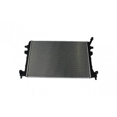 Радиатор охлаждения (620x410x24мм) VW Touran II / Фольксваген Туран 2 2015- 11211829801 VIKA (Тайвань)
