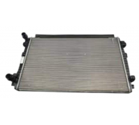 Радіатор охолодження (650x417x24мм) VW Touran II / Фольксваген Туран 2 2015- 5Q0121251GQ VW (Німеччина)