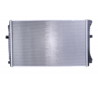 Радіатор охолодження (650x417x24мм) VW Touran II / Фольксваген Туран 2 2015- 65303 NISSENS (Данія)