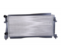 Радиатор охлаждения (650x322x23мм) VW Touran II / Фольксваген Туран 2 2015- 65317 NISSENS (Дания)