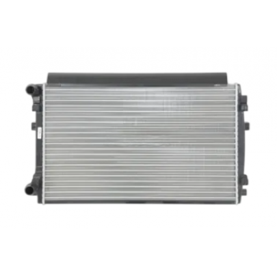 Радиатор охлаждения (650x417x24мм) VW Touran II / Фольксваген Туран 2 2015- 701129 VALEO (Франция)