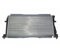 Радіатор охолодження (650x322x23мм) VW Touran II / Фольксваген Туран 2 2015- 735557 VALEO (Франція)