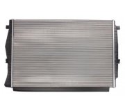 Радиатор охлаждения (650x438x22мм) VW Touran II / Фольксваген Туран 2 2015- 735559 VALEO (Франция)