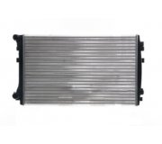 Радиатор охлаждения (650x417x24мм) VW Touran II / Фольксваген Туран 2 2015- VNA2338 AVA (Нидерланды)