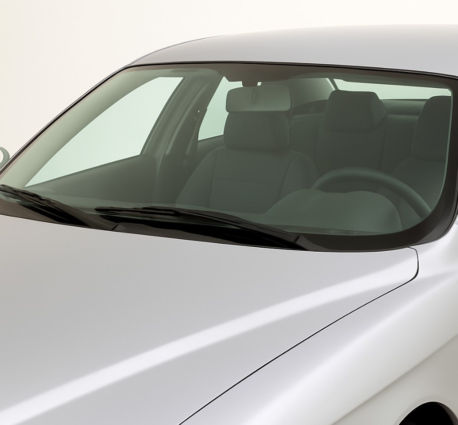 Лобовое ветровое стекло на Alfa Romeo 156 1997-2005 с обогревом