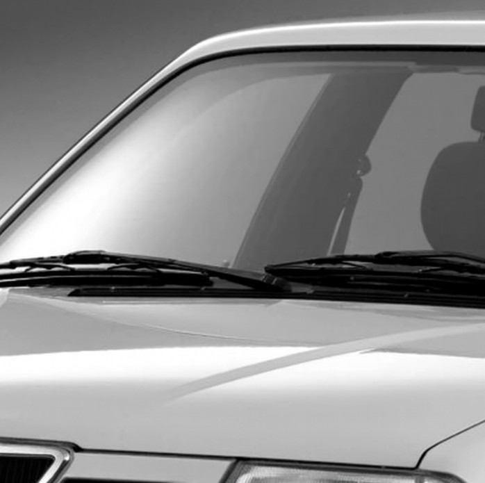 Лобовое стекло Alfa Romeo 33 с обогревом