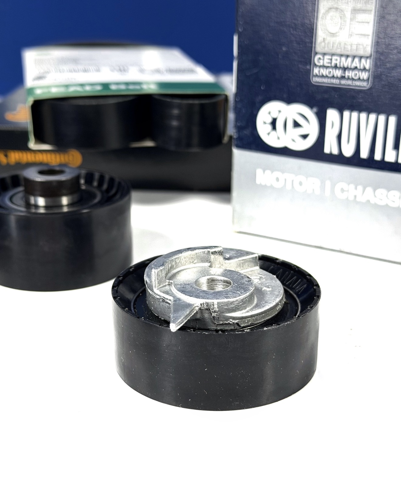 Ремені генератора T4: ремінь ГРМ VW T4 AAB, ABL, ACV, AJT, AEL, VR6 - натяжний, обвідний ролик