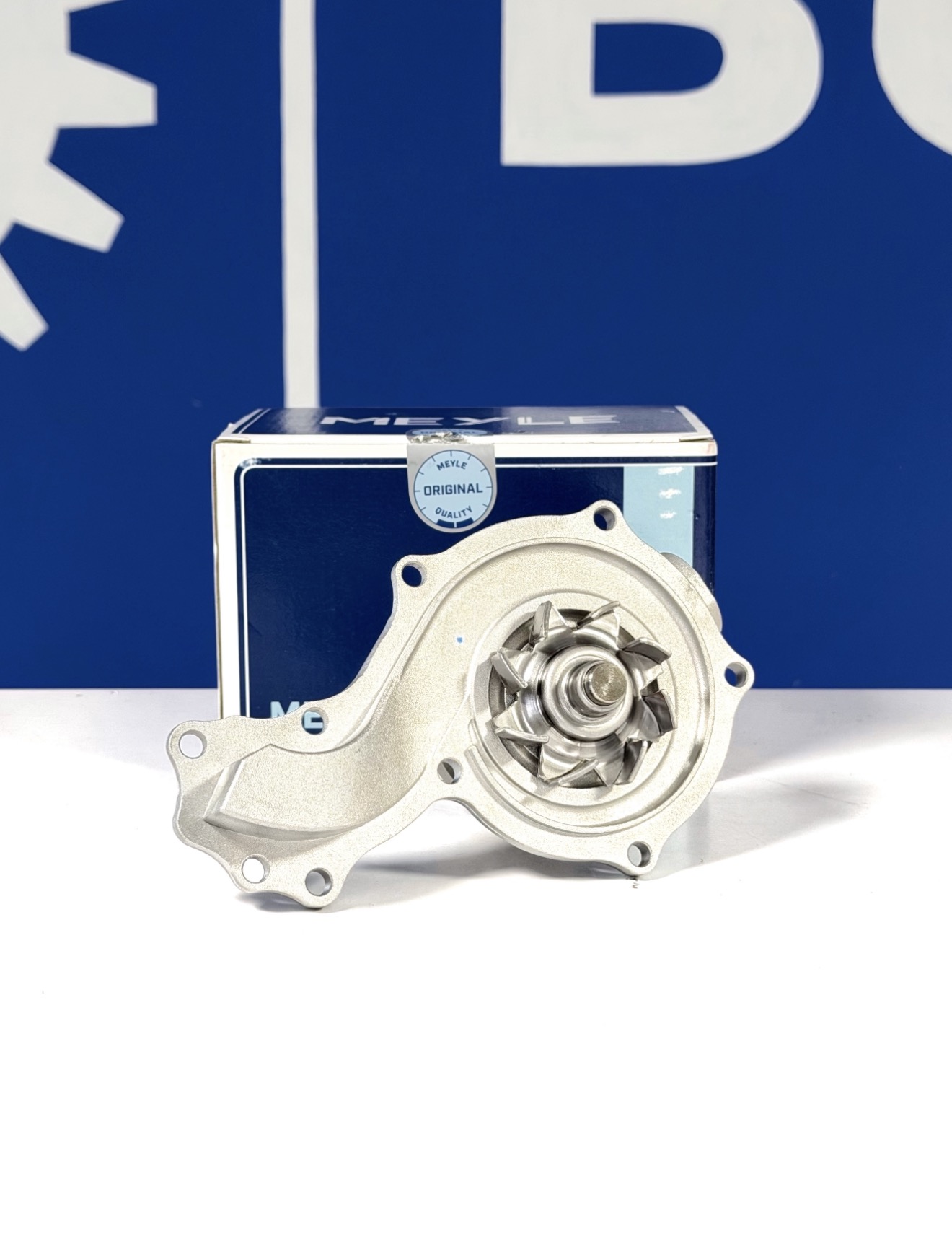 Помпа охолодження VW Transporter T4 дизель і бензин