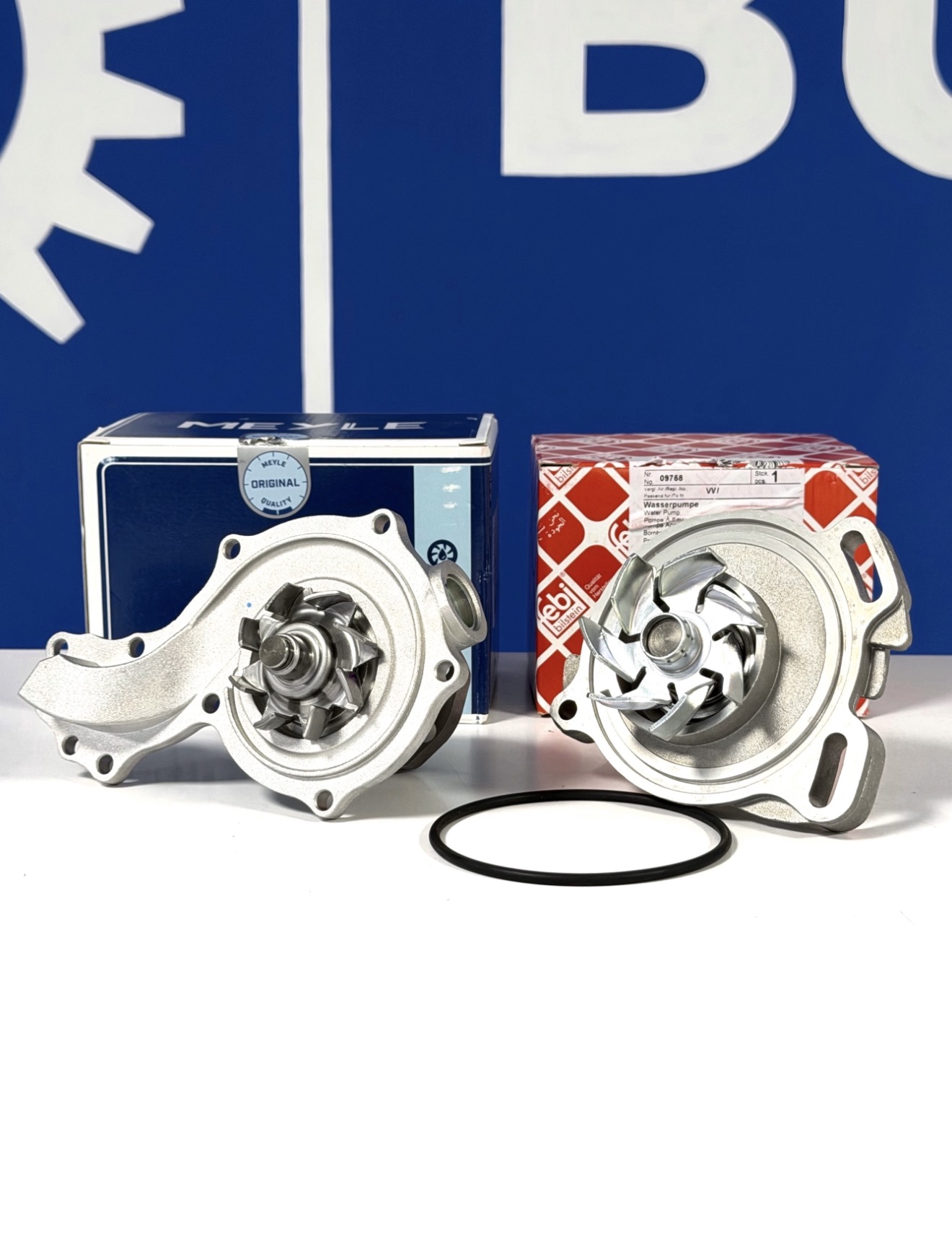 Помпа Volkswagen Transporter T4 2.4D, 2.5, 2.5TDI