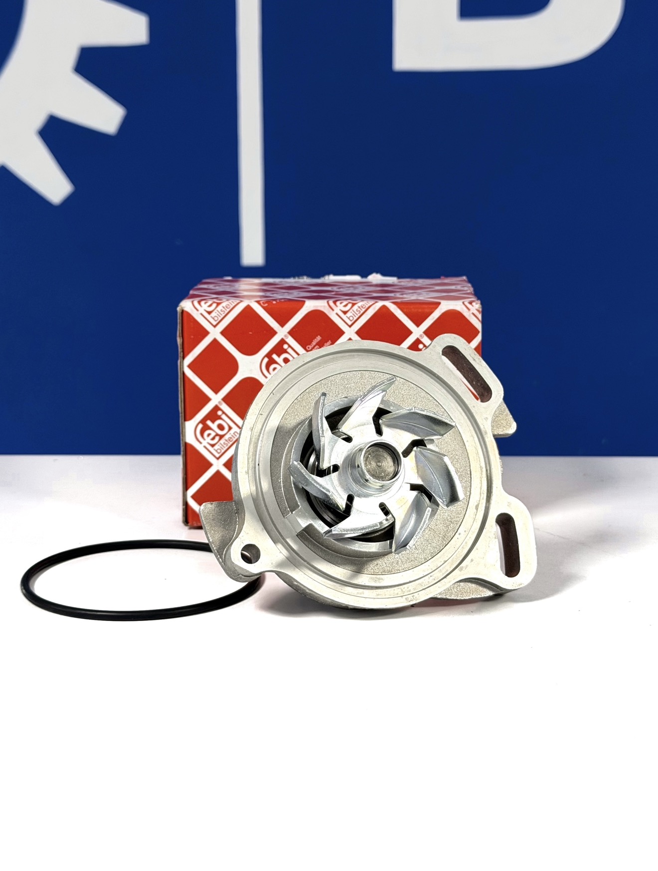 Водяной насос VW T4 для дизельных двигателей