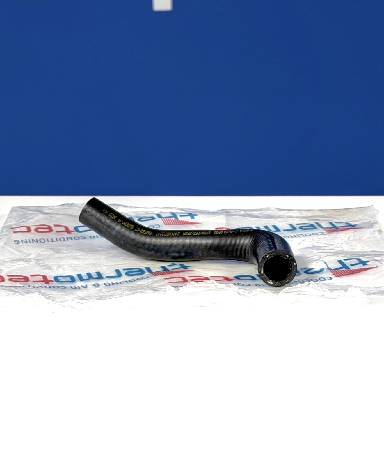 Патрубок охлаждения VW T4 1.8, 2.0, 2.5, 2.8 бензин - входной, выходной, отводящий